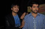 Aftab Shivdasani, Vivek Oberoi at Grand Masti on the sets of Emotional Athyachar in Mumbai on 25th Aug 2013 (19).JPG